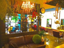 アンティーク調のオシャレサロン！！