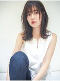 《モノクロ-ム》透明感カラ-×ほんのりレイヤ-セミロング/茶屋町