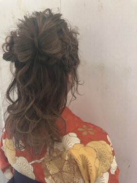 ネオリーブカフ 鶴ヶ峰店(Neolive caff) 卒業式 フルールヘアー neolive 鶴ヶ峰 美容室