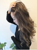デザインカラーでベージュカラー/暖色系カラー