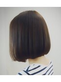 王道のアッシュブラウンボブ