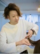 ルーシー(roussy.) 大浦 龍二