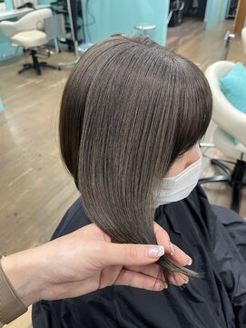 リーホリエ(Lee Horie) 【Rie】ブリーチなしアッシュグレージュ