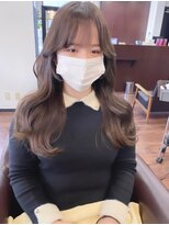 リコバイアフロート(riko by afloat)&nbsp;オリーブベージュ/韓国ヘア/サイドバング/顔まわりカット/波巻き