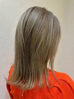 ヘアースペースブルーム リアン 岡町店(HAIR SPACE BLOOM Lien)&nbsp;【岡町/ハイライト】アッシュベージュハイライト