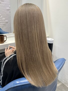 ウーロス(uros.) 【SENA】ミルクティーグレージュ ハイトーン ベージュ