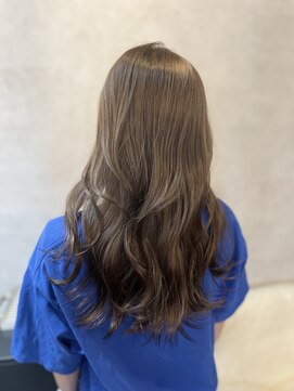 ルモ(Lumo) 【HIROMI指名】ヘーゼルグレージュ/透明感抜群の柔らかいカラー