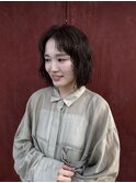 オリーブベージュ