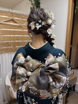 ロカット サロン(Roquat Salon) 成人式あみおろしアレンジ【ヘアセット/ヘアメイク/立川/袴】