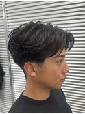 フェザーパーマ/センターパート/毛流れパーマ/刈り上げ/ビジネス