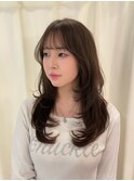 透けるカラー　ハッシュカット　ミディアムレイヤー