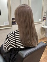 ヘアプレイスソル (HAIR PLACE SoL)&nbsp;ブリーチなしダブルカラー/アッシュブラウン/ストレートヘア