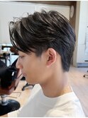 刈り上げニュアンスパーマメンズショートビジネスセンターパート