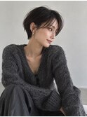 池袋/20代30代40代50代/扱いやすいハンサムショート流し前髪あり