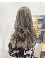 レブル(Re BuLL)&nbsp;ミルクティーベージュバレイヤージュ