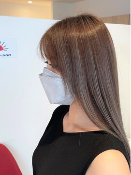 アズールサン 草加西口店(azule-sun) ハイライト　透明感グレージュ　外国人風カラー　ストレート