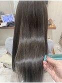 アッシュグレー×デザインカラー/小顔/似合わせカット【高嶋仰】
