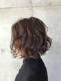 ロカ(Roca) 40代50代も無造作ウェーブで大人可愛いになれます。