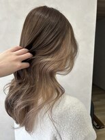 キング(K!ng)&nbsp;縮毛矯正髪質改善ハイライトレイヤーカット楠葉美容室エクステ