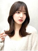 20代30代40代◎前髪パーマ韓国風巻きくすみベージュお団子ヘア