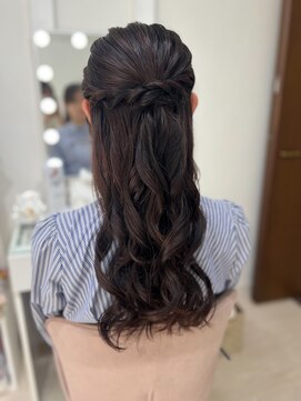 ルノンルージュ(Renon Rouge) ハーフアップアレンジ