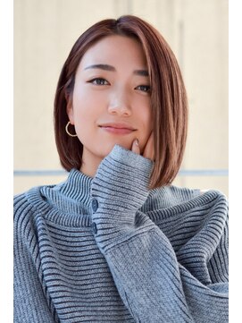 ライズ(RYES) 切りっぱなしボブ