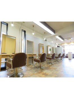 サロンの落ち着いた空間で1人1人に寄り添った施術をご提供いたします◎あなたに合った理想のスタイルに☆