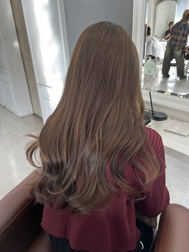 ヘアーアイスカルテット(HAIR ICI QUARTET) 【オリーブグレー】冬の韓国風シースルーバング×ロング