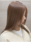 肌映え意識した、上品で扱いやすいカラー