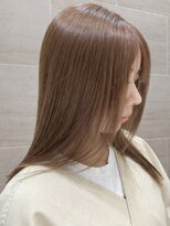 ピークアブー 銀座中央通り(PEEK-A-BOO)&nbsp;肌映え意識した、上品で扱いやすいカラー