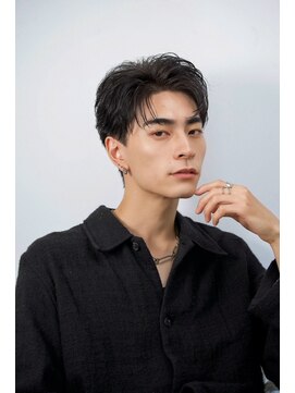 ゴールド 大阪 梅田店(GOALD) フェザーショート