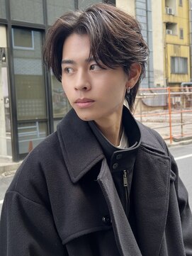 アイユー(ii+U) フェザーパーマ センターパート