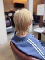 ハピネス 王寺店(Happiness)&nbsp;ハイトーンウルフ 中性ウルフ ブロンド 色気ヘア 奈良 王寺