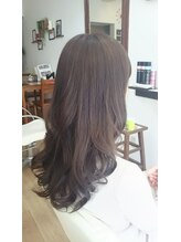 アルマ(ALMA) ナチュラル可愛いフェミニンスタイル