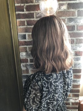 エイミー(Aimee) Aimee 町田 プードルシルキーベージュ