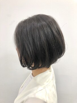 クオーター(QUARTER) スタイリング簡単ショートボブ前下がりショートボブ