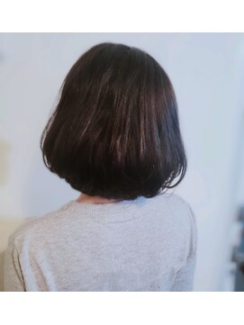 ビルギット(BIRGIT) 大人ボブスタイル