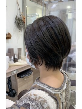 アッシュ 戸田公園店(Ash) アイロンのいらないハンサムショート
