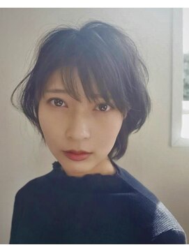 月と風 城東通り店 吉瀬美智子風ショート