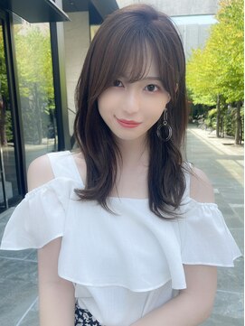 アフロート ディル(AFLOAT D'L) 20代30代40代小顔外ハネミディアムひし形シルエットくびれミディ