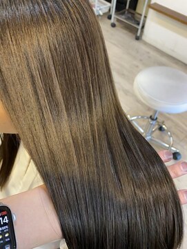 ヘアーエポック(hair epoque) 20代30代40代への艶めくヘーゼルグレージュカラー