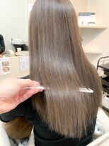 ロンド(ROND) ミルクティーベージュ艶髪ロングレイヤー