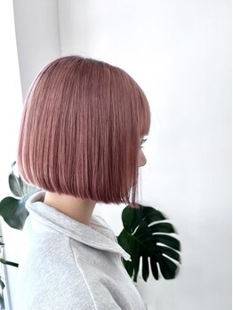 ピークスヘア(peaks hair)の写真/【西長堀駅スグ☆】顔周りの絶妙なCUTであなたの魅力を引き出す！360度どこから見ても素敵なスタイルに◇