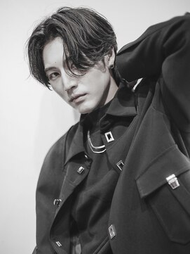 ルースト 渋谷店(ROOST) センターパート/ニュアンスパーマ/カルマパーマ