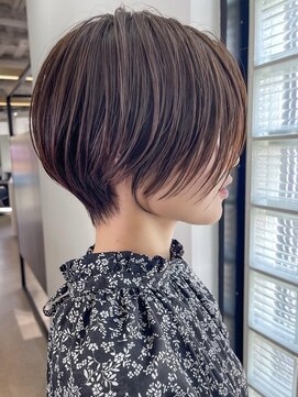 ハルキミナト ジャパン トウキョウ(HARUKI MINATO japan TOKYO) 20代30代40代50代耳かけショート前髪なしハンサムショートカット