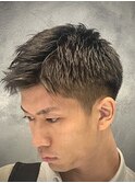 刈り上げショートスタイル