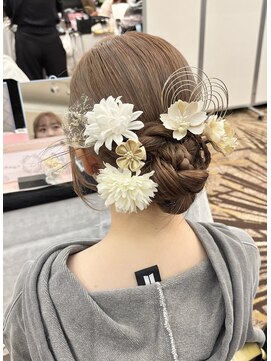 ネオリーブアイム 横浜西口店(Neolive aim) 成人式卒業式ヘアセット