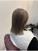 くすみベージュハイトーンボブ髪質改善カラー