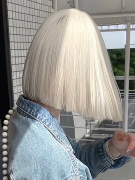 ザスリック 代官山(THE SLICK) ケアしながら最初のダメージで作るホワイト