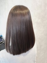 エフ(efu.)&nbsp;白髪染め透明感カラー×コアミートリートメント